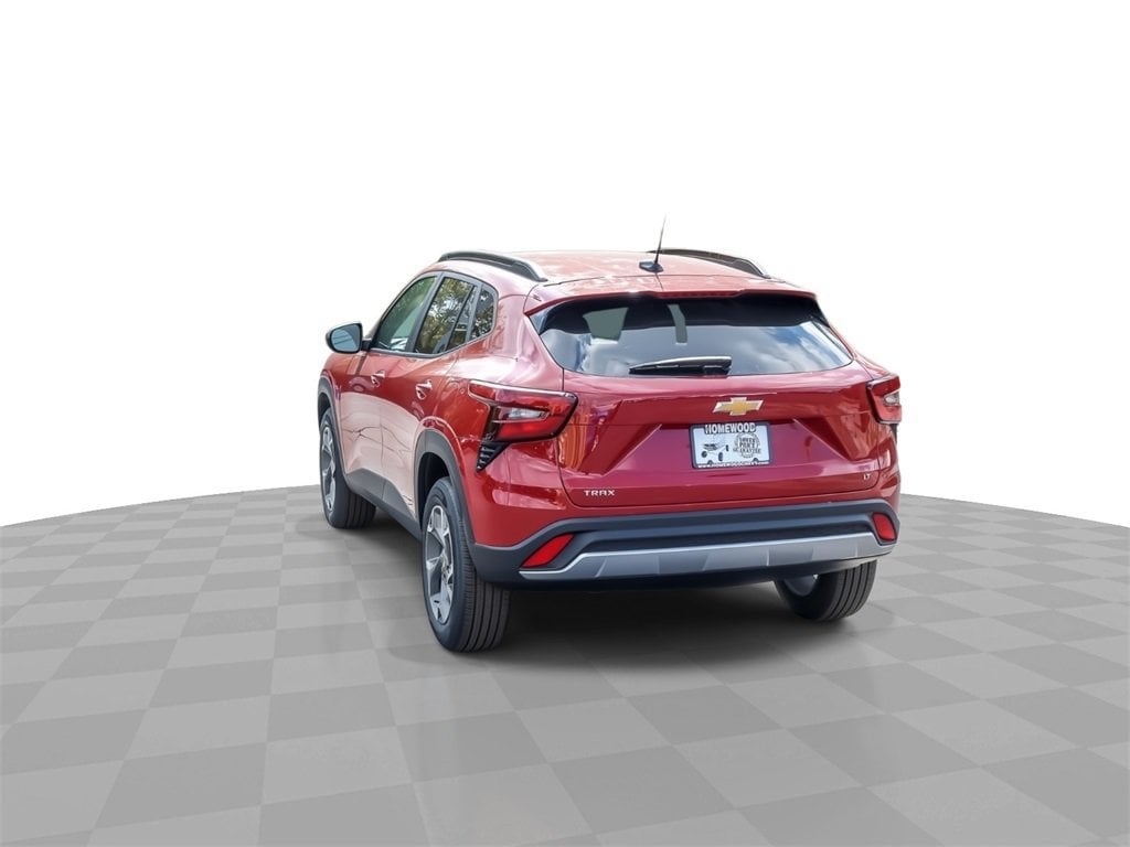 2026 Chevrolet Trax LT - Photo 7