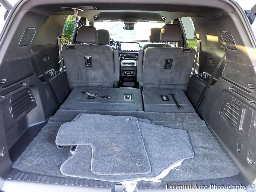 2026 Chevrolet Traverse LT - Photo 24