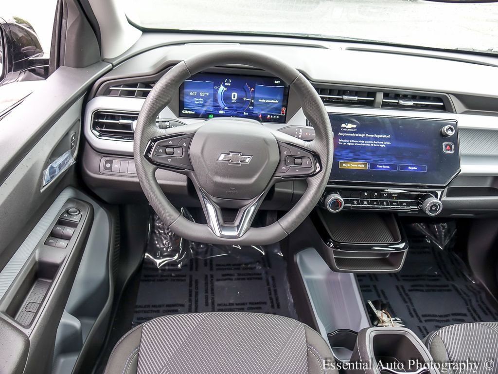 2027 Chevrolet Bolt LT - Photo 13