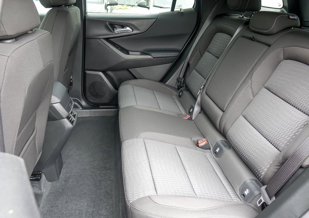 2026 Chevrolet Equinox LT - Photo 12