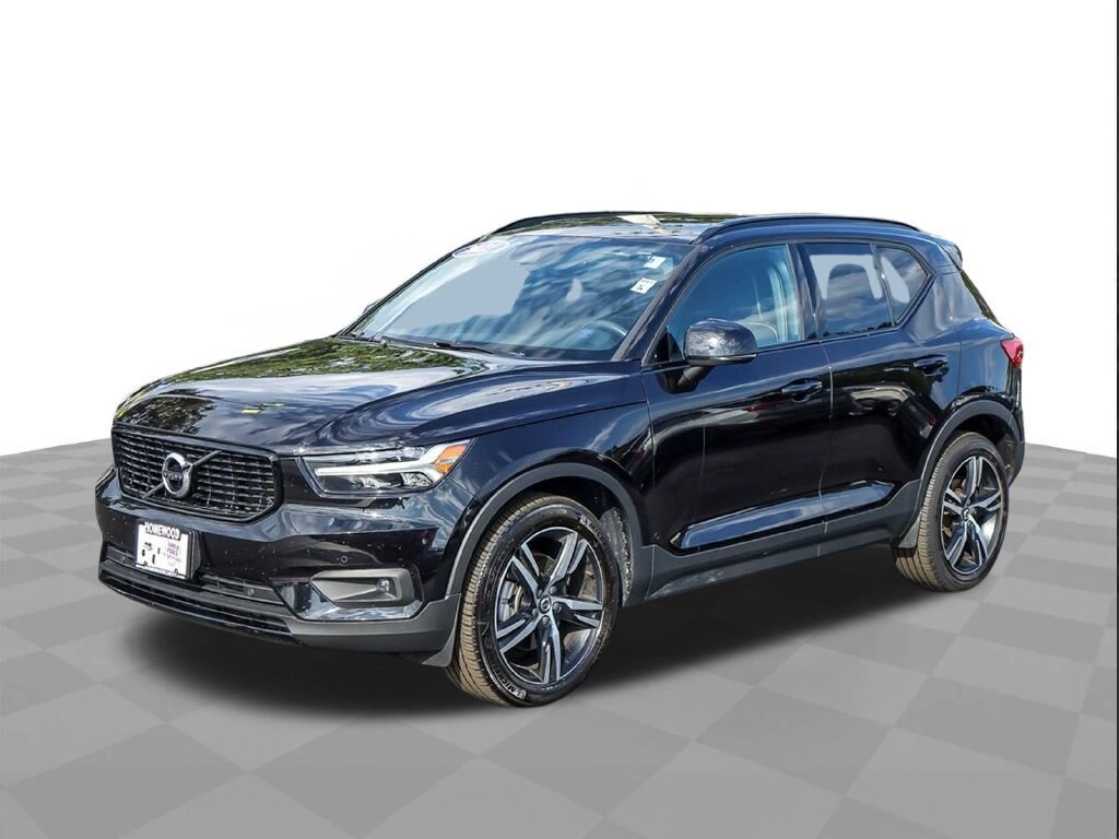 Used 2021 Volvo XC40 T5 R-Design SUV