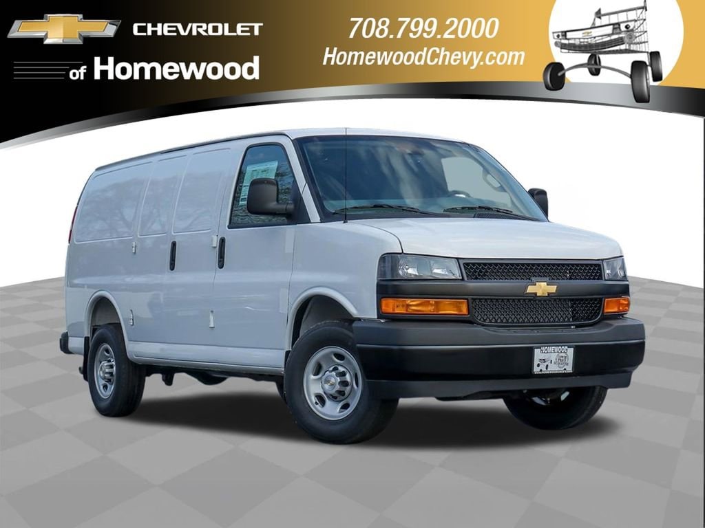 2026 Chevrolet Express 2500 Work Van HD's photo