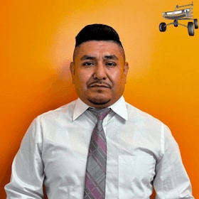Staff member Juan Adan from ID_04e9ad