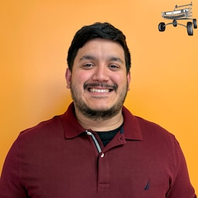 Staff member David Madrigal from ID_5cd8b6