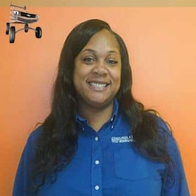 Staff member Lemanda Lee from ID_5cd8b6