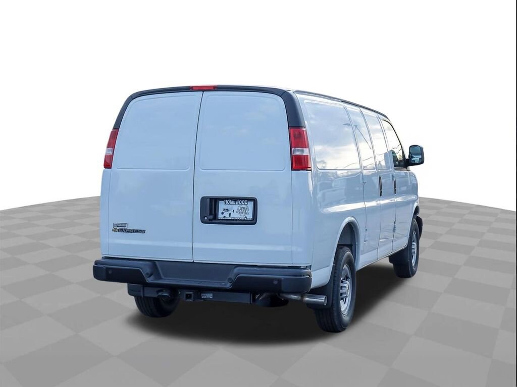 2026 Chevrolet Express Cargo Work Van - Photo 8