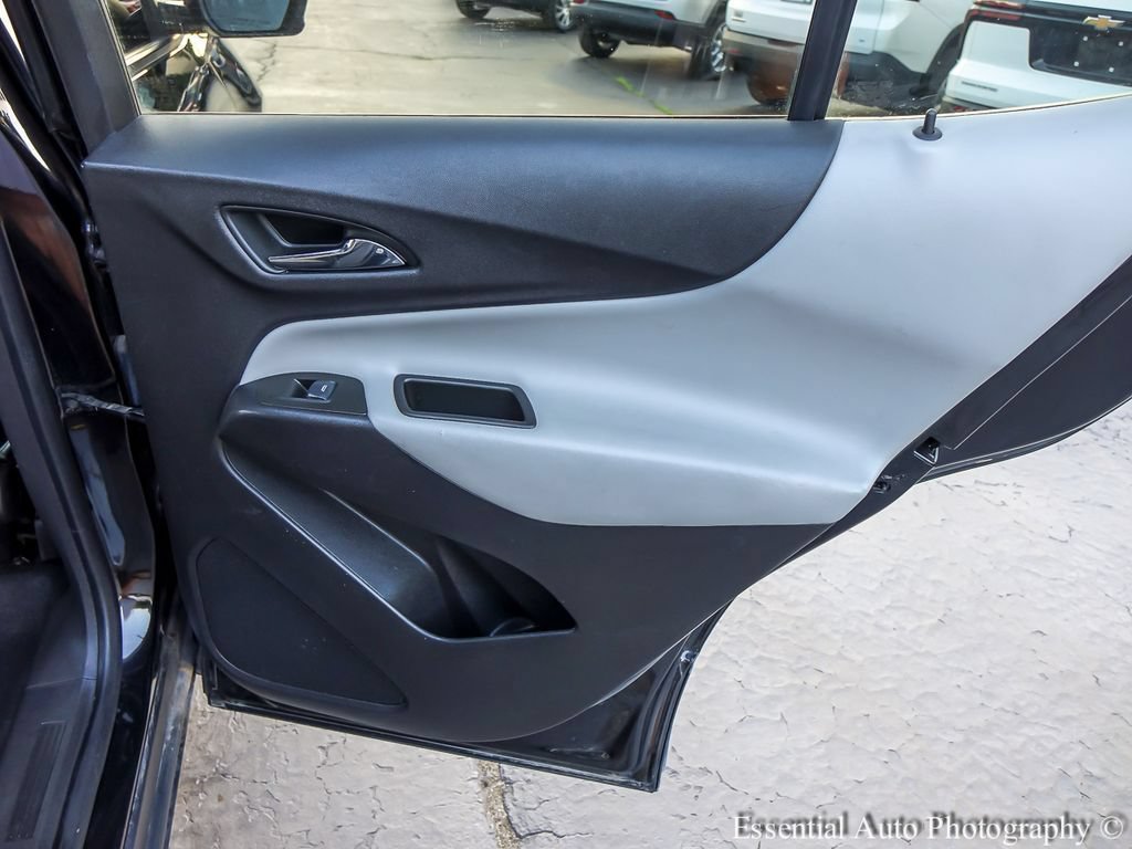 2023 Chevrolet Equinox LS - Photo 23