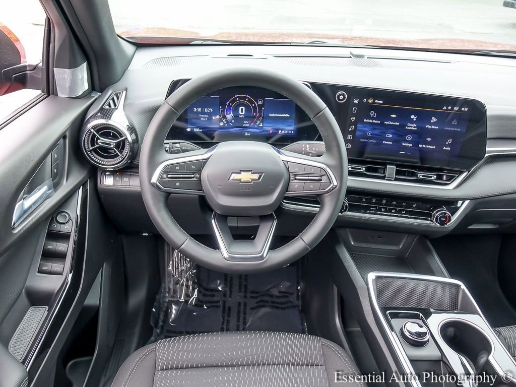 2026 Chevrolet Equinox LT - Photo 13