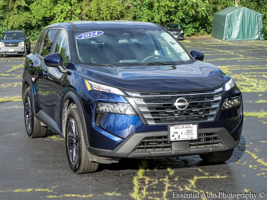 Used 2024 Nissan Rogue SV SUV