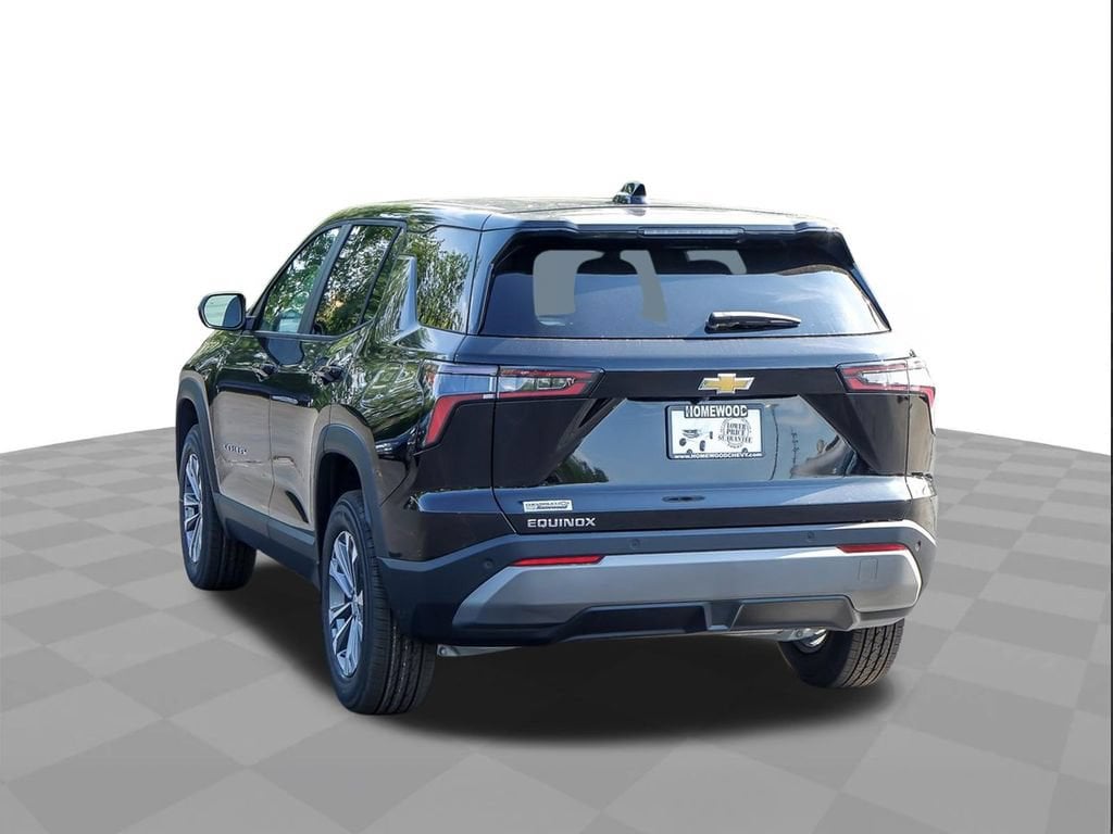 2027 Chevrolet Equinox LT - Photo 7
