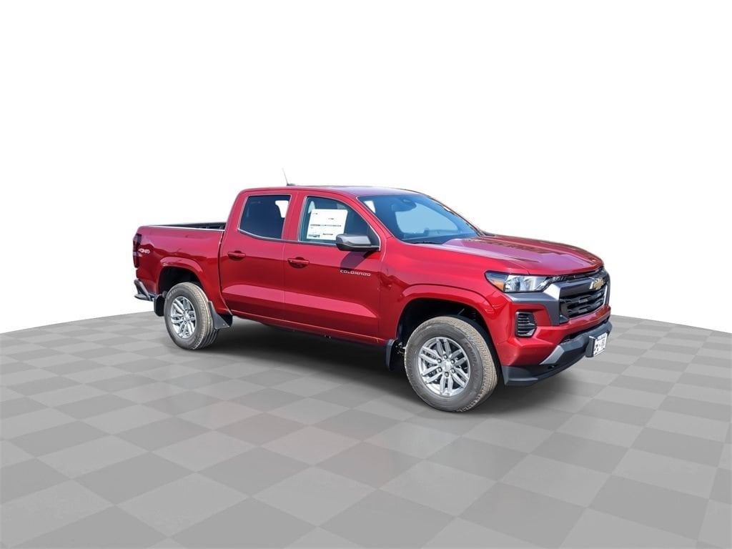 2026 Chevrolet Colorado LT - Photo 11