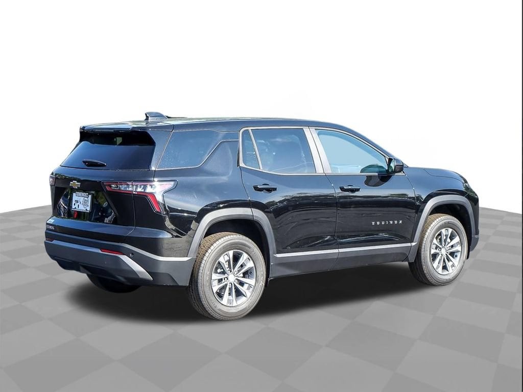2027 Chevrolet Equinox LT - Photo 9