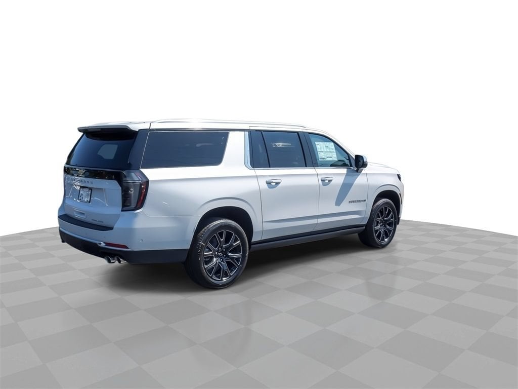 2025 Chevrolet Suburban Premier - Photo 9