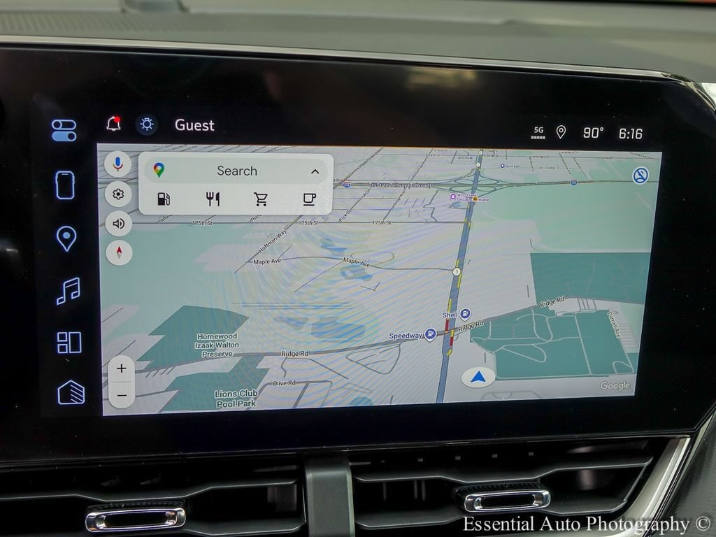 2027 Chevrolet Equinox LT - Photo 16