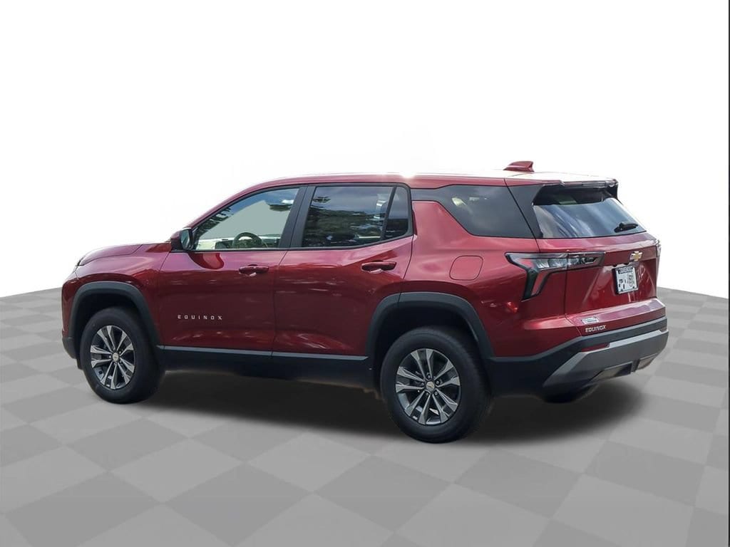 2027 Chevrolet Equinox LT - Photo 6