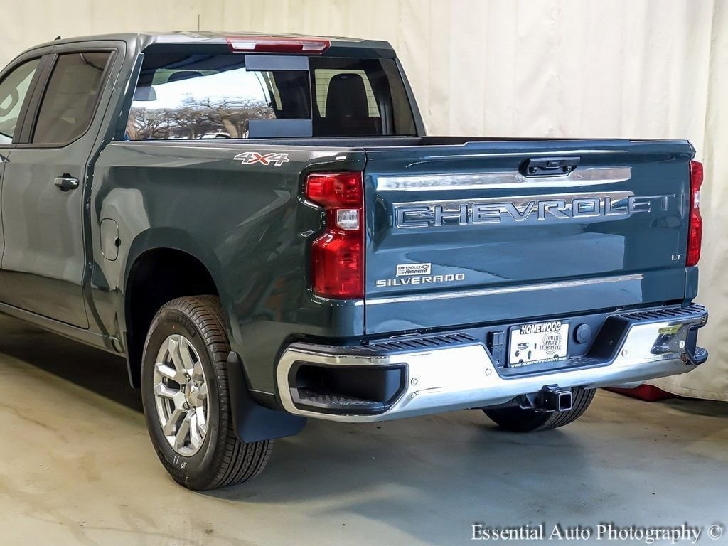 2025 Chevrolet Silverado 1500 LT - Photo 6