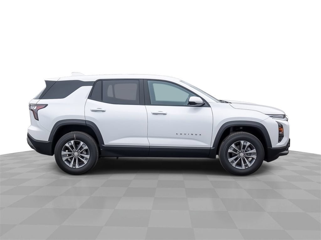 2026 Chevrolet Equinox LT - Photo 10