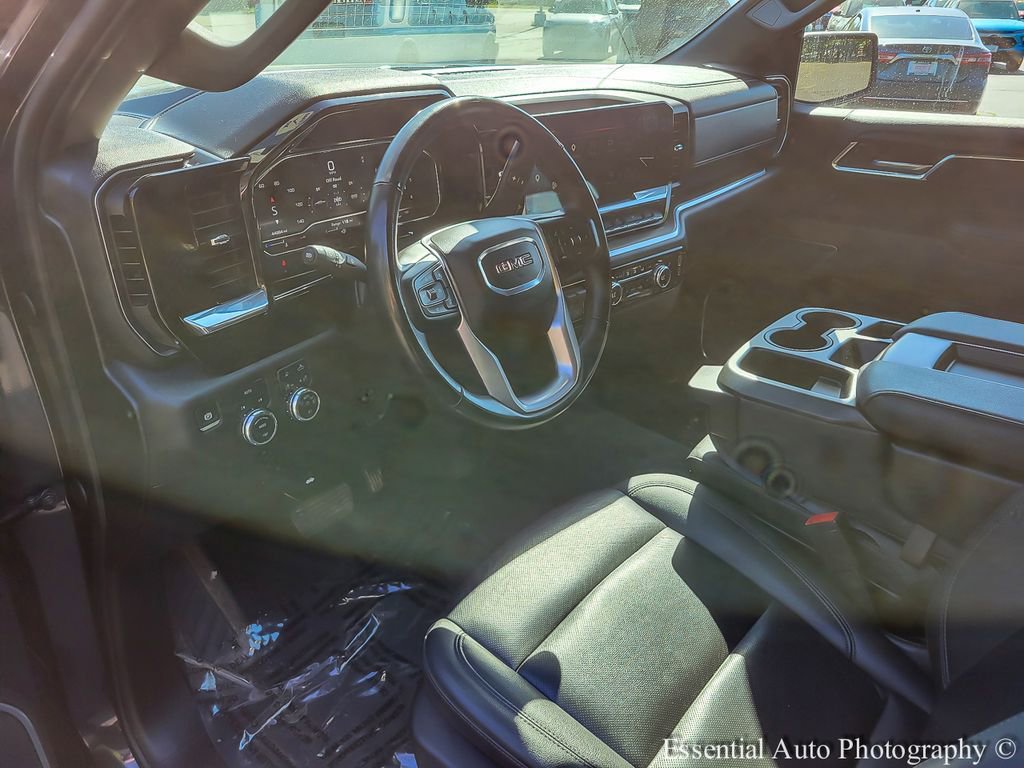 2025 GMC Sierra 1500 SLT - Photo 12