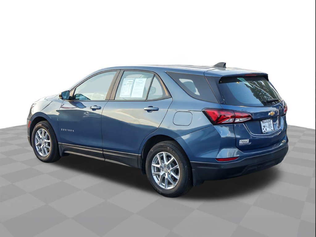 2024 Chevrolet Equinox LS - Photo 6