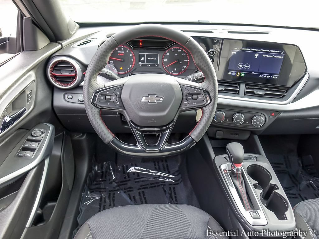 2026 Chevrolet Trax RS - Photo 14