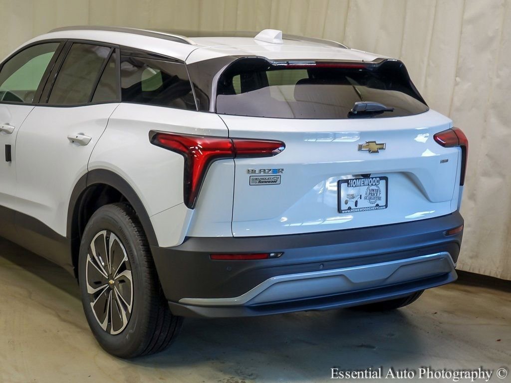 2025 Chevrolet Blazer EV LT - Photo 6