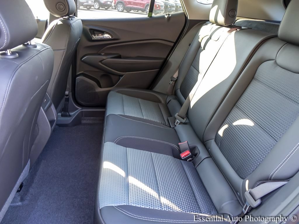 2026 Chevrolet Trax LT - Photo 13