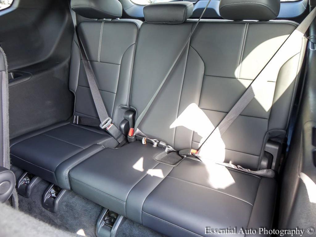 2026 GMC Acadia Elevation - Photo 14