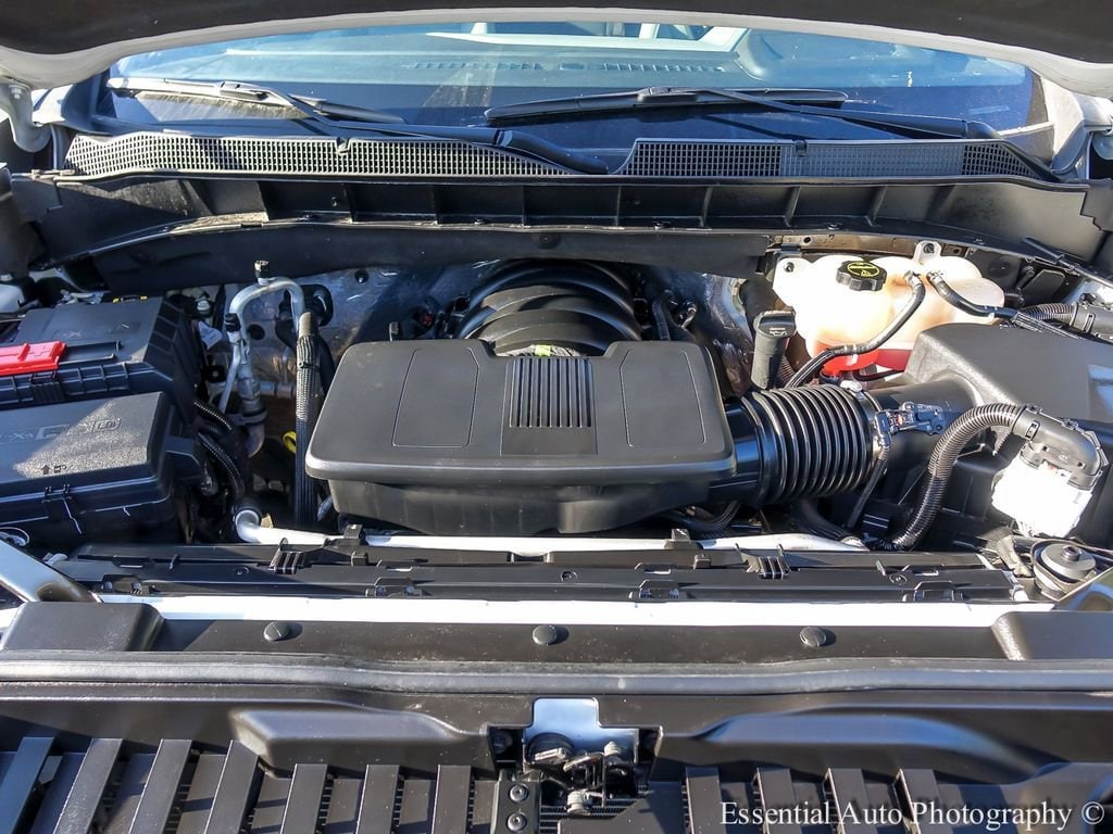 2025 Chevrolet Silverado 1500 LT - Photo 27