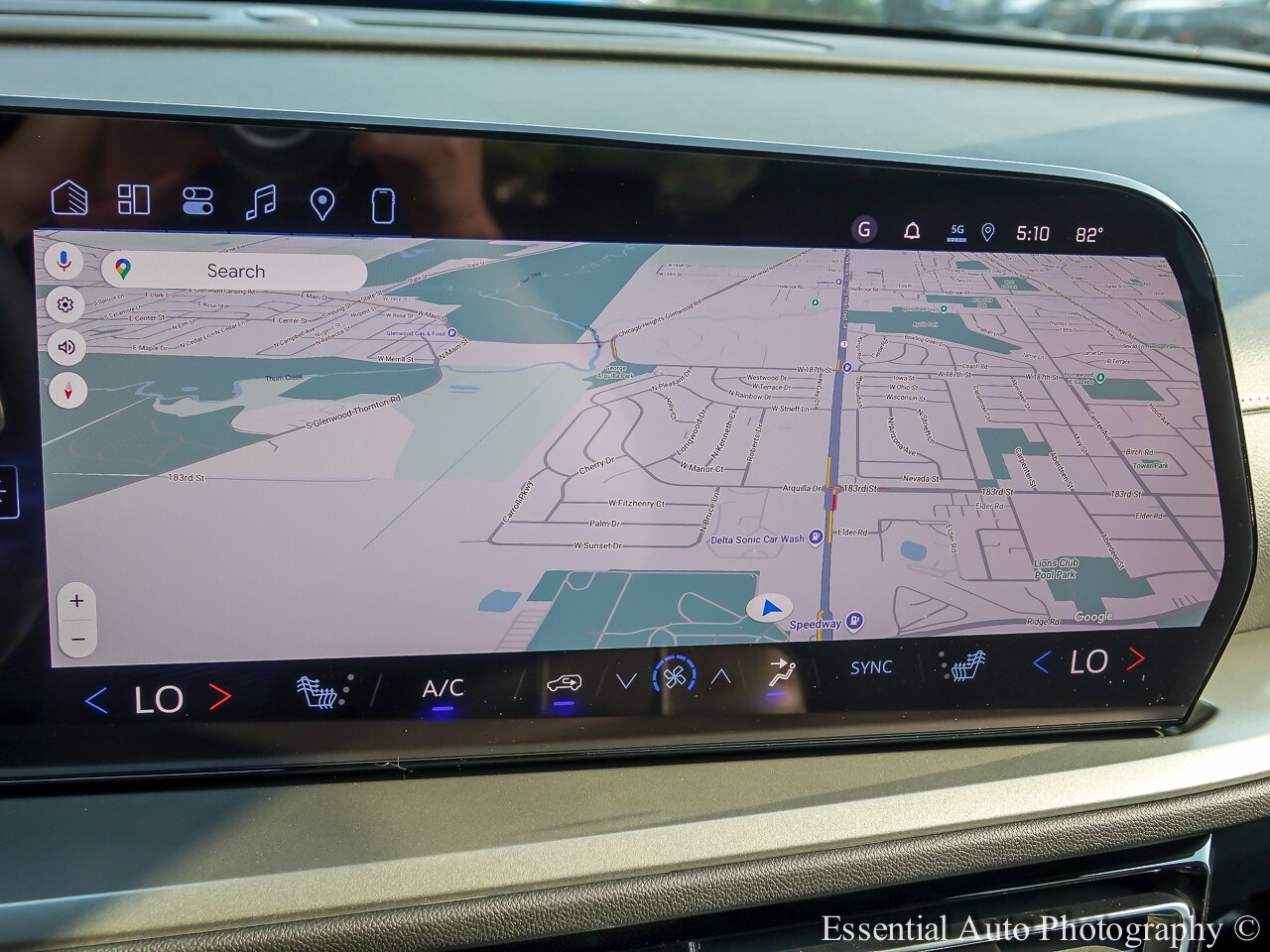 2026 Chevrolet Traverse LT - Photo 41