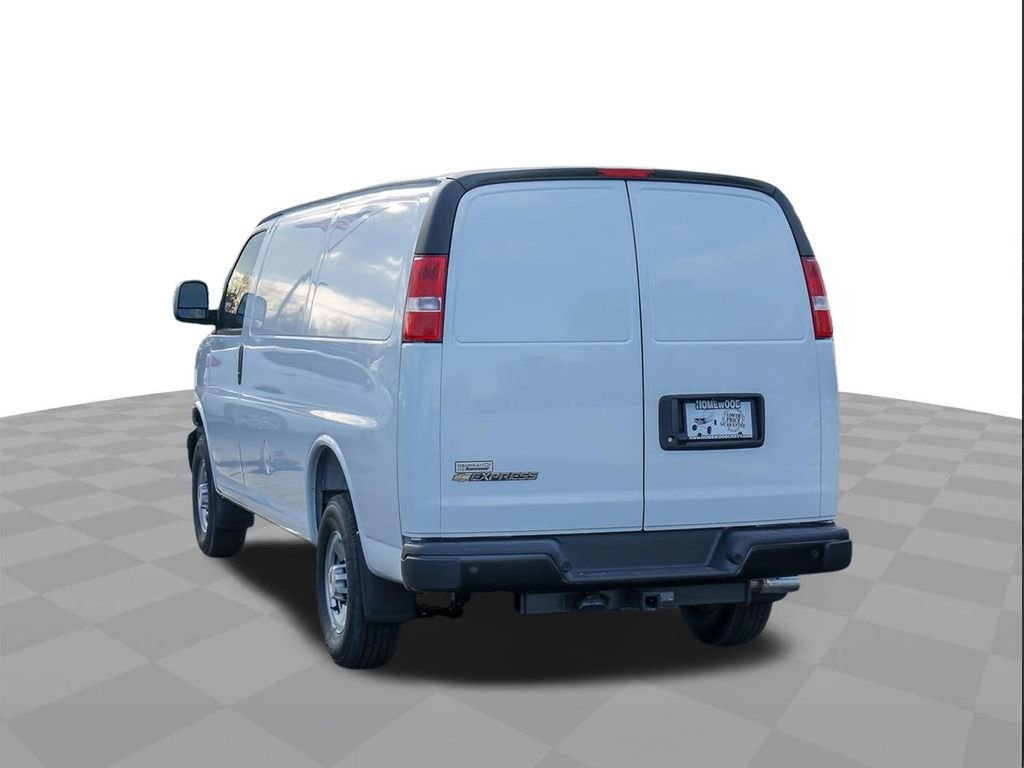 2026 Chevrolet Express Cargo Work Van - Photo 7