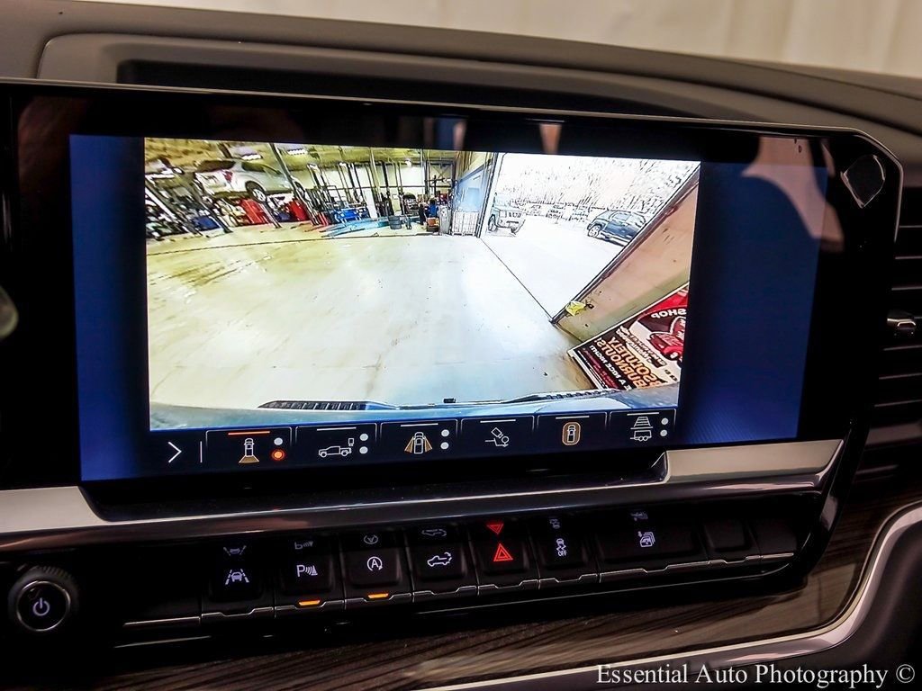 2025 Chevrolet Silverado 1500 LT - Photo 17