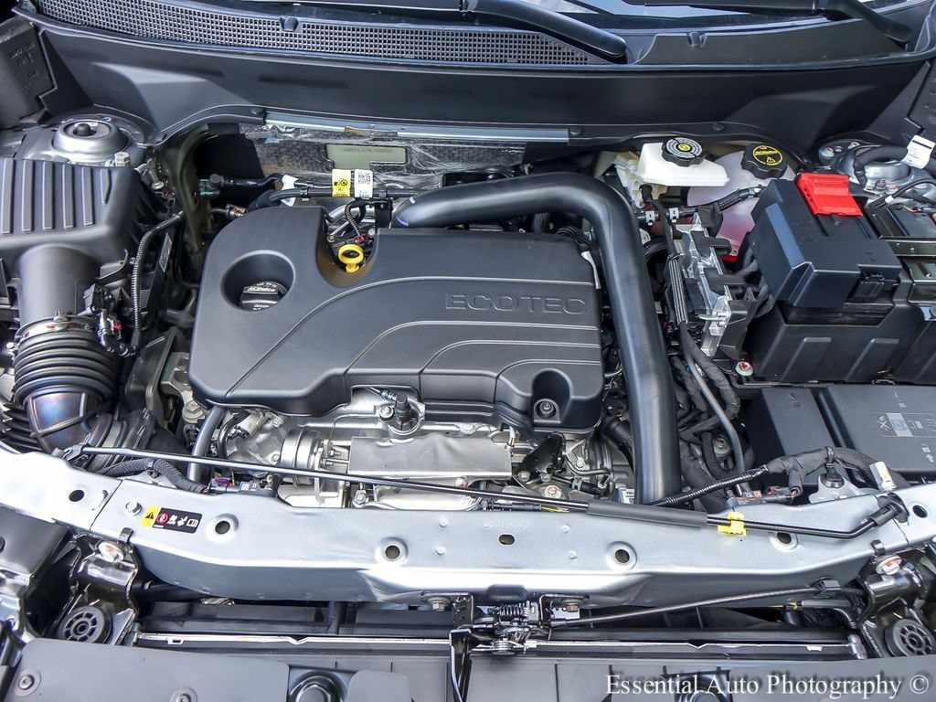 2027 Chevrolet Equinox RS - Photo 11