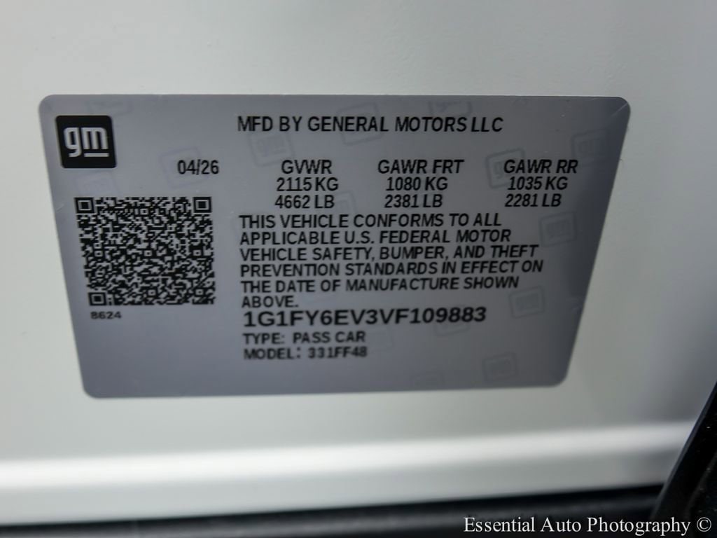 2027 Chevrolet Bolt LT - Photo 22