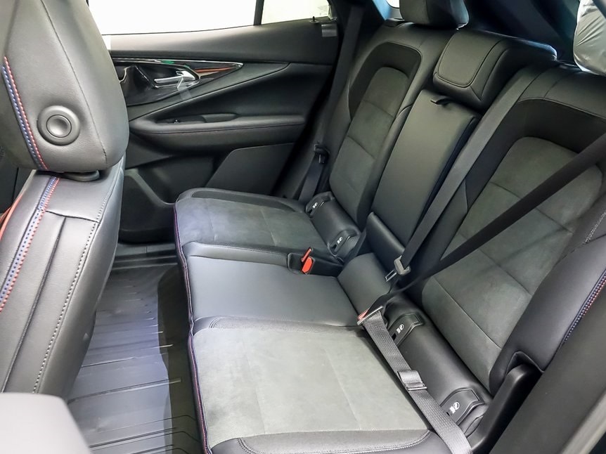 2025 Chevrolet Blazer EV RS - Photo 48