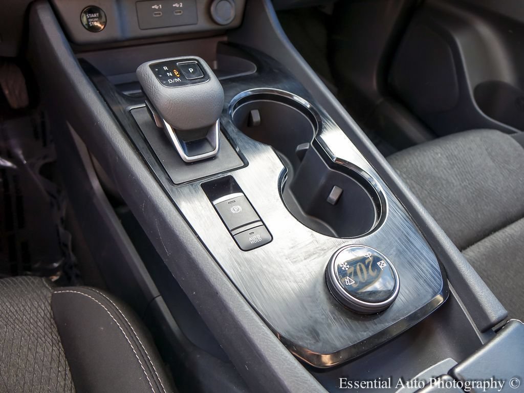 2024 Nissan Rogue SV - Photo 20