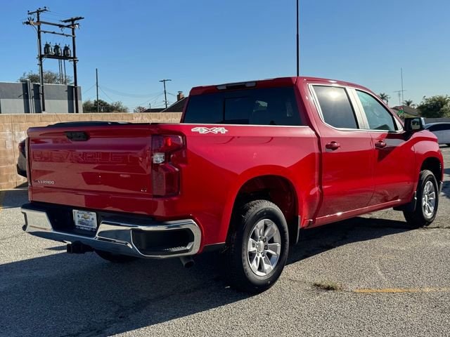 2025 Chevrolet Silverado 1500 LT photo 4