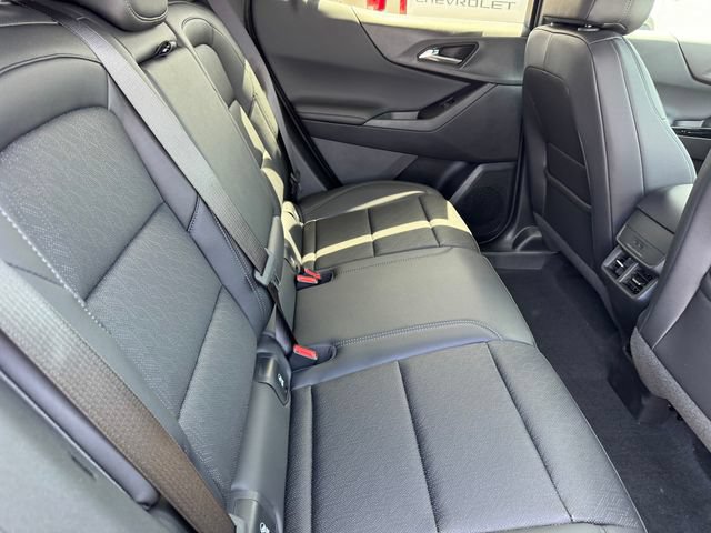 2027 Chevrolet Equinox LT - Photo 9