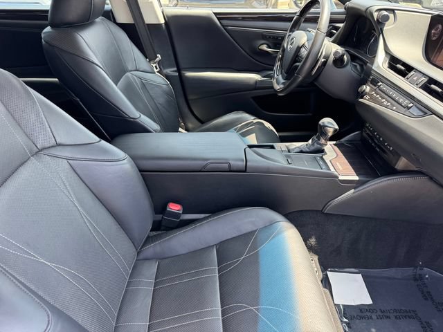 2019 Lexus ES 350 Luxury - Photo 6