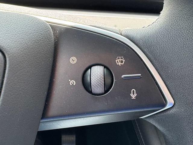 2025 Tesla Model 3 Long Range - Photo 20