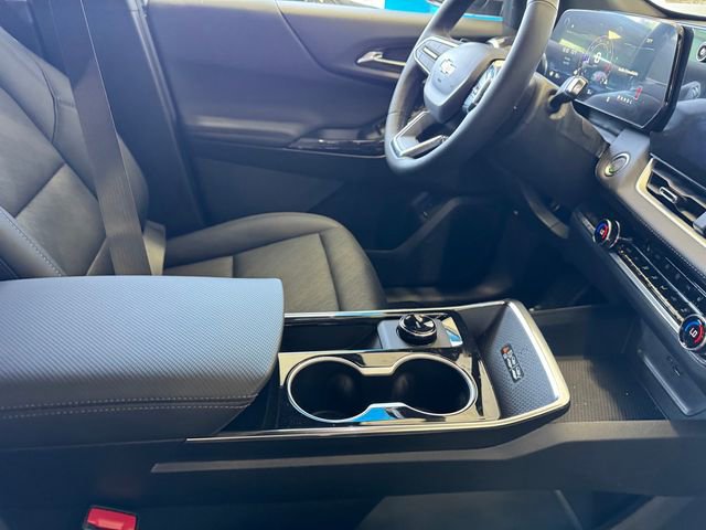 2026 Chevrolet Equinox LT photo 6