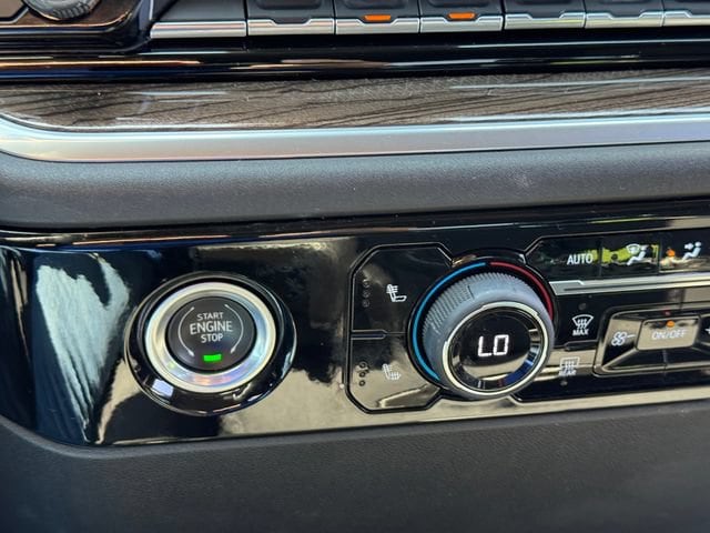 2022 Chevrolet Silverado 1500 LT - Photo 18