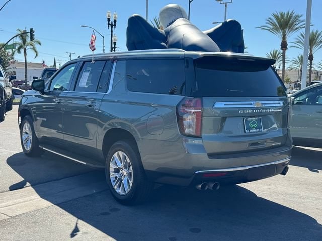 2024 Chevrolet Suburban Premier - Photo 3