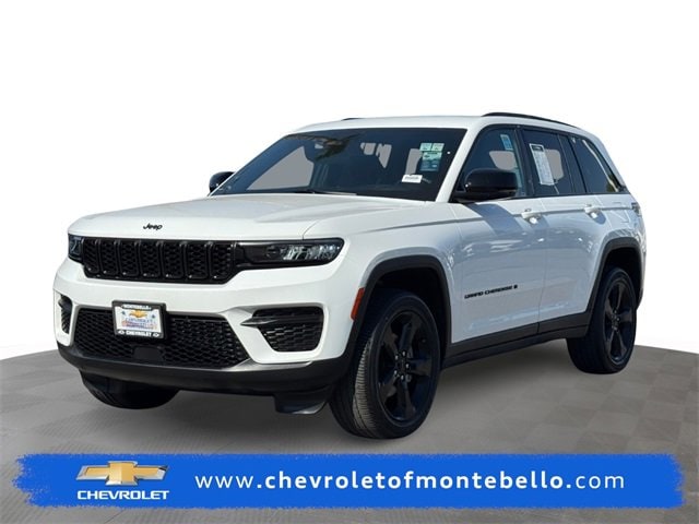 2023 Jeep Grand Cherokee Altitude's photo