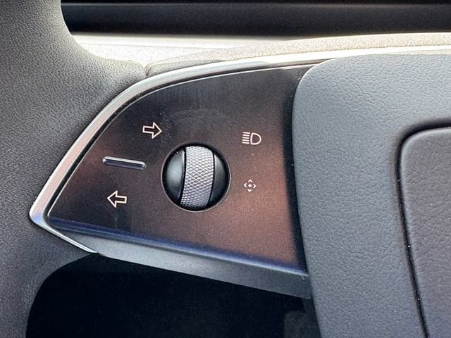 2025 Tesla Model 3 Long Range - Photo 21