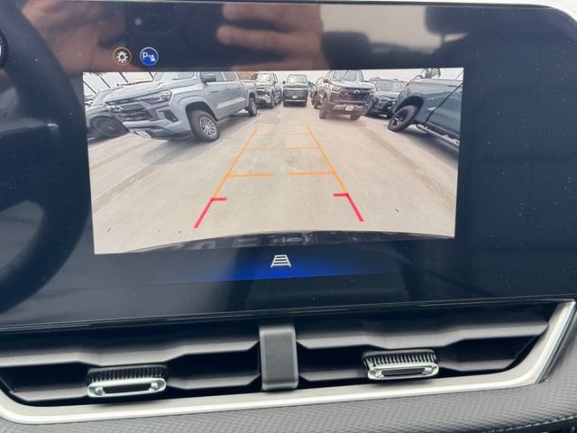 2026 Chevrolet Equinox LT - Photo 14