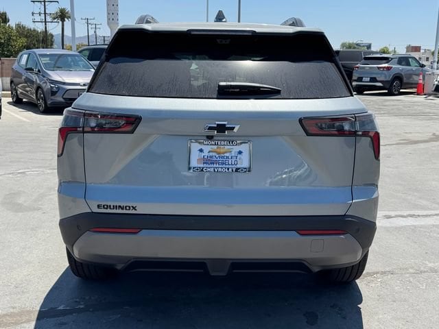 2026 Chevrolet Equinox LT - Photo 4
