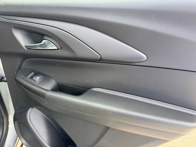 2025 Chevrolet Trailblazer LS - Photo 9