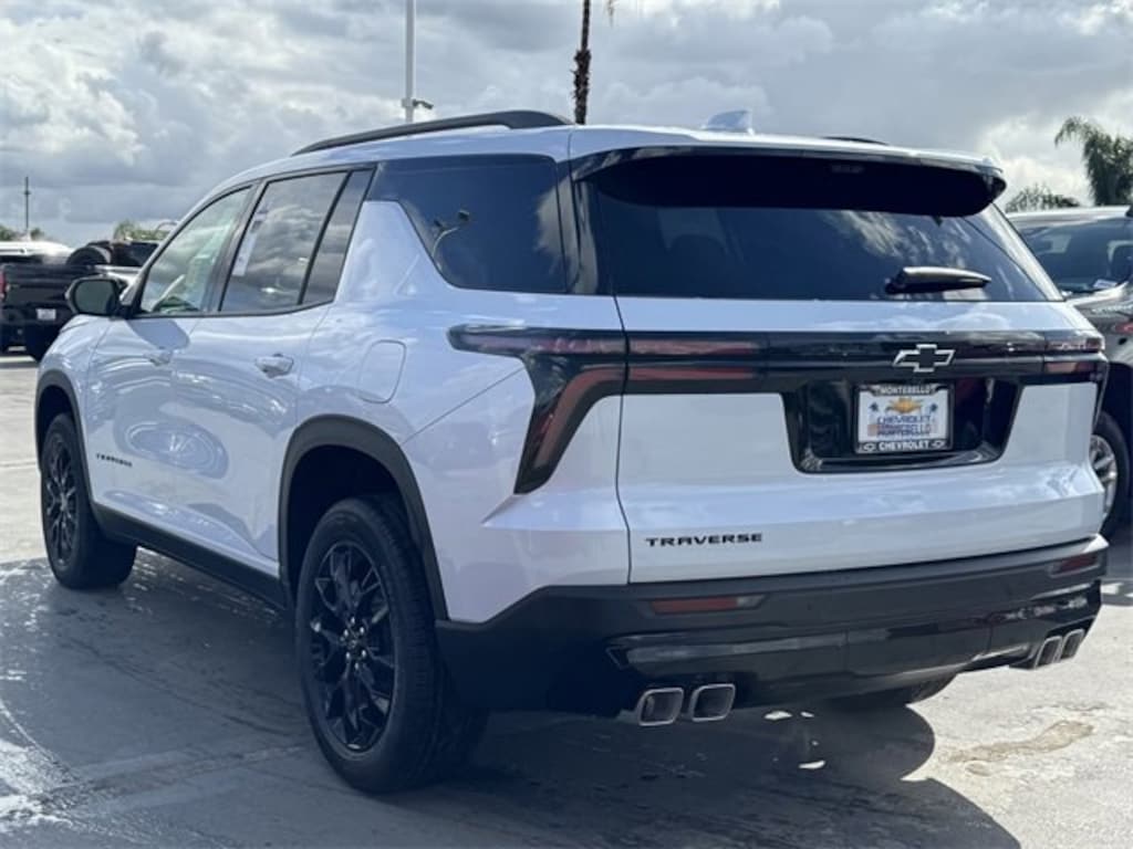 New 2026 Chevrolet Traverse LT SUV