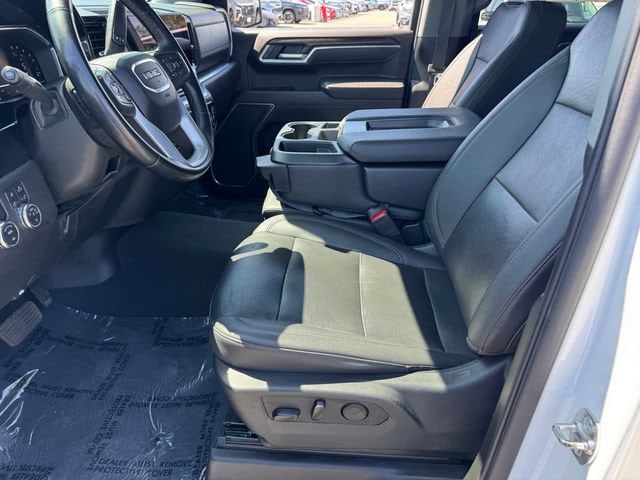 2025 GMC Sierra 1500 SLT - Photo 12