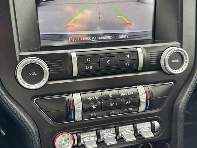 2020 Ford Mustang EcoBoost - Photo 14
